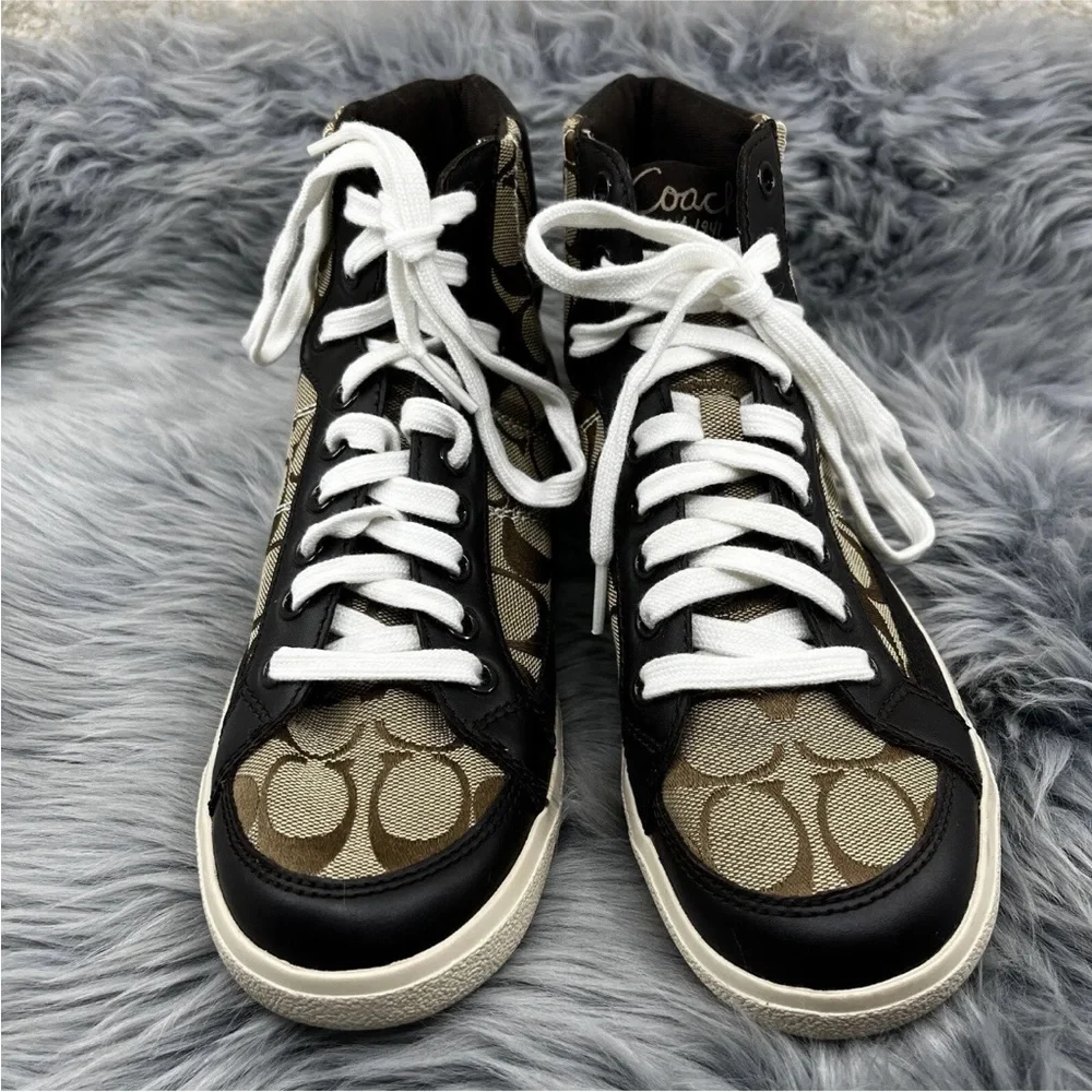 NWOT Vintage Y2K Coach Hightop Ellis signature sneakers womens size 7 shoes. - Picture 2 of 11